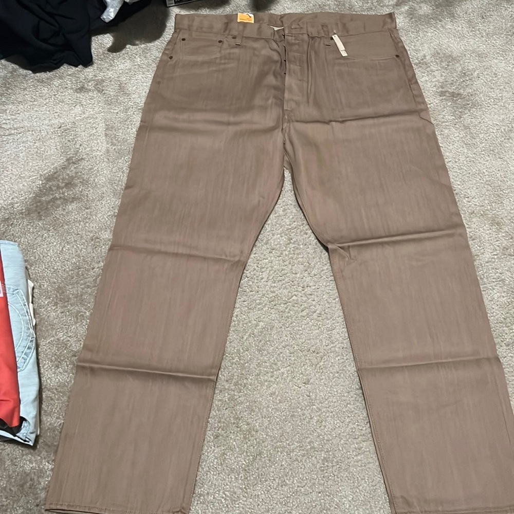 Brand new sand tan 501 Levi jeans size 42 /32